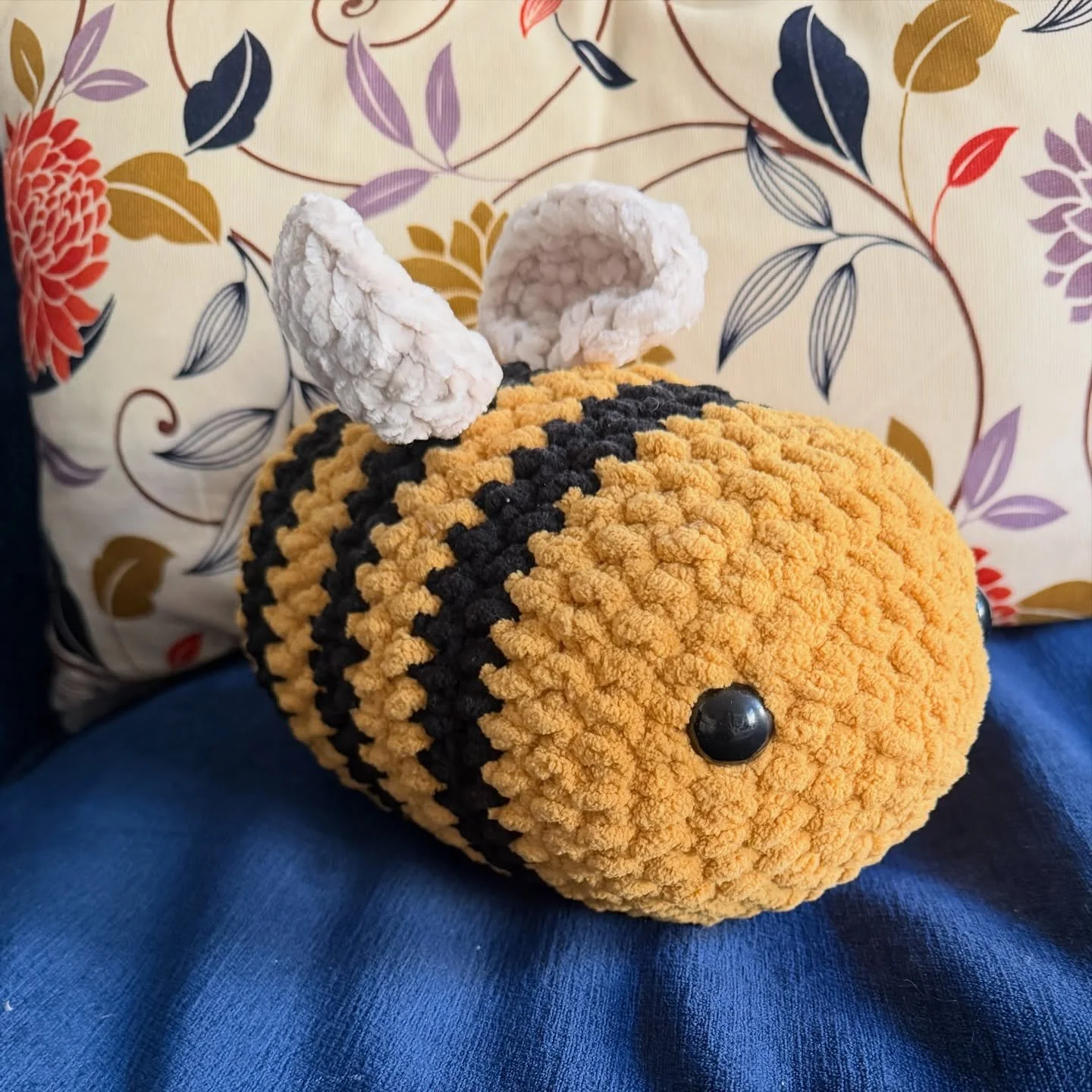Bumble bee